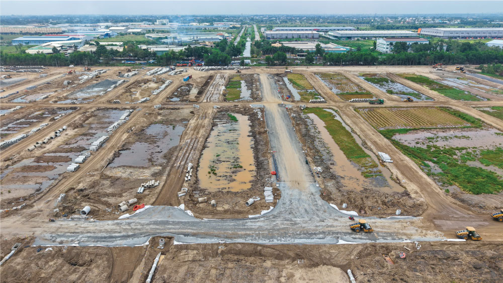 Thực tế công trường thi công dự án Vinhomes Hóc Môn